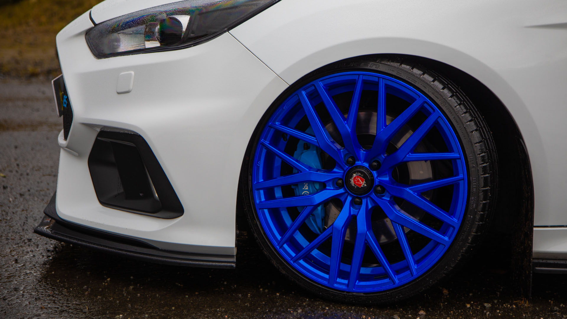 focus__0001_0D3A5516