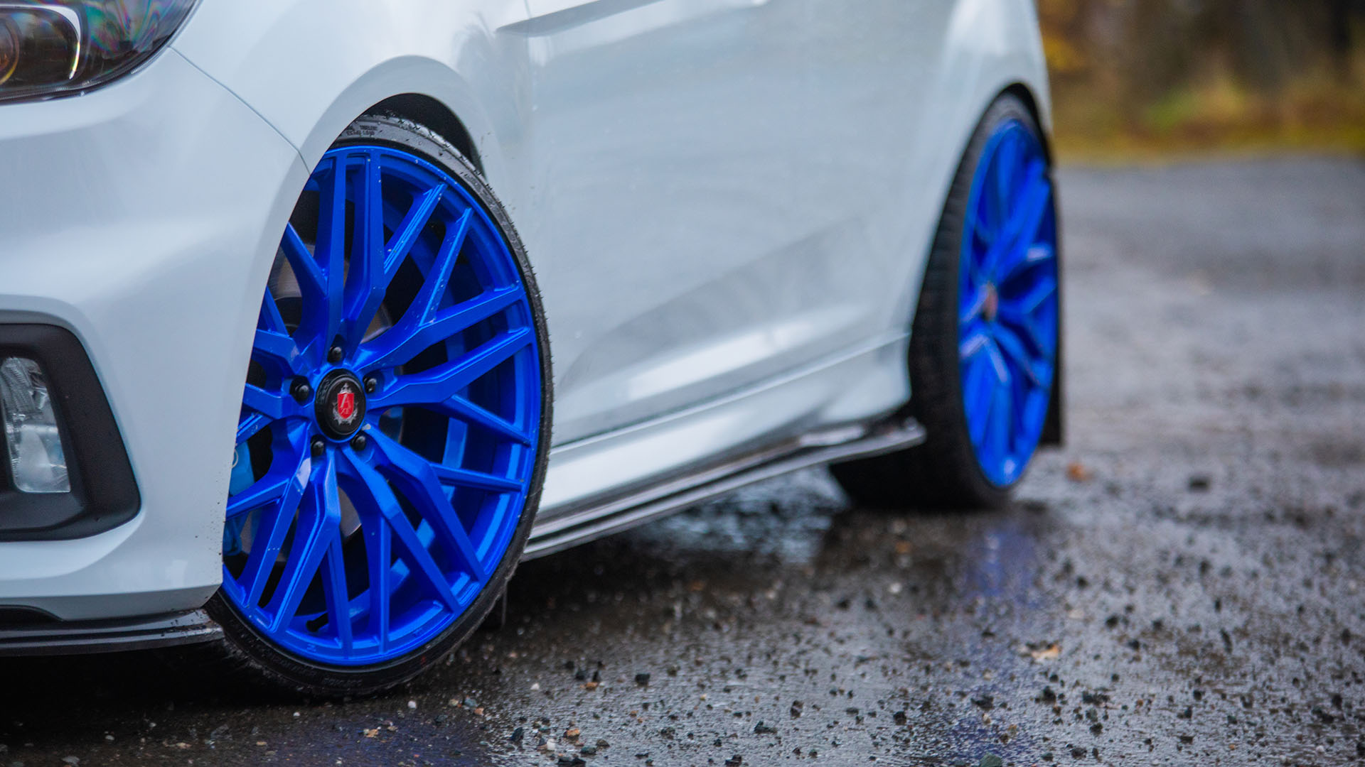 focus__0003_0D3A5744